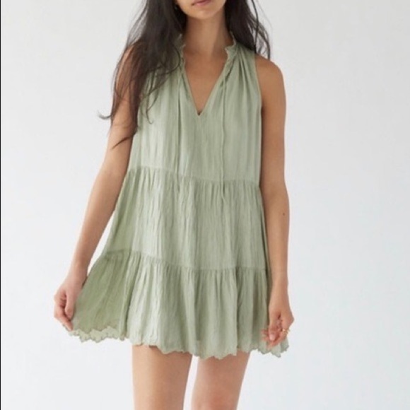Aritzia Wilfred Daiquiri Dress - Silver Sage - Size Medium - Picture 1 of 5